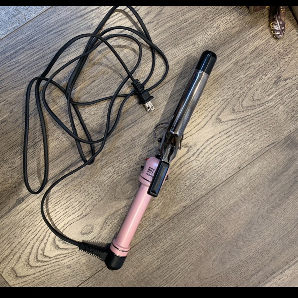 Hot tools curling iron